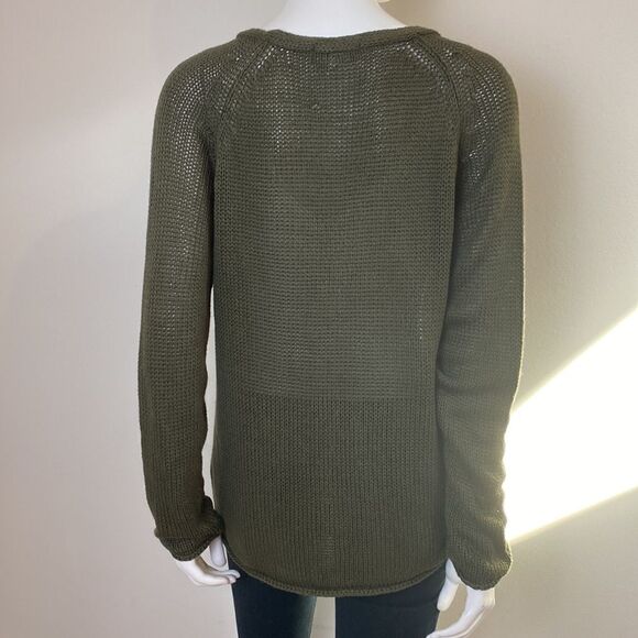 H&M Sweater Olive Green  Oversized Loose Knit Deep V-neckline Size small - Picture 4 of 8